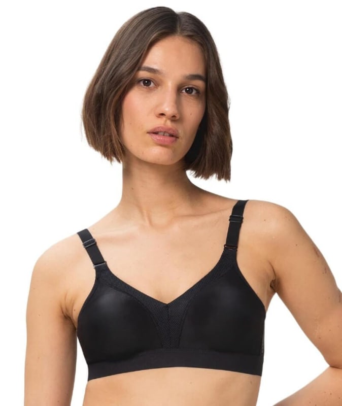 Triumph Triaction Wellness Wire-free Sports Bra - Black Bras